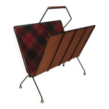 Magazine rack in black lacquered metal, leather and checkered fabric