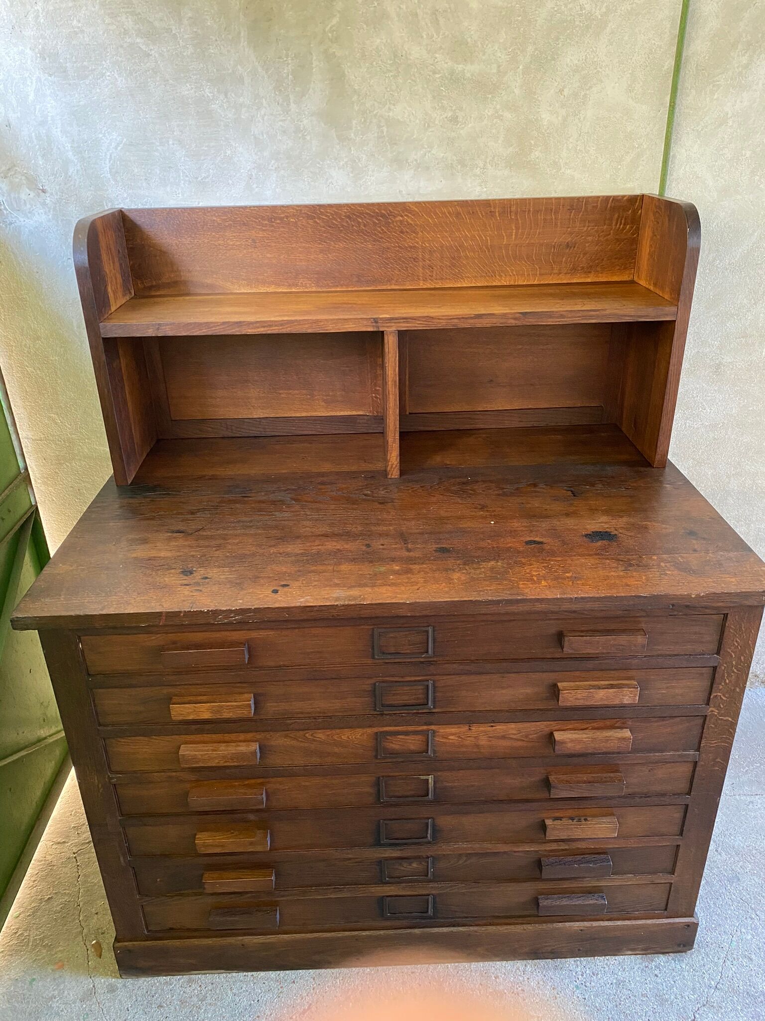 Craft furniture with vintage architect plans in solid oak