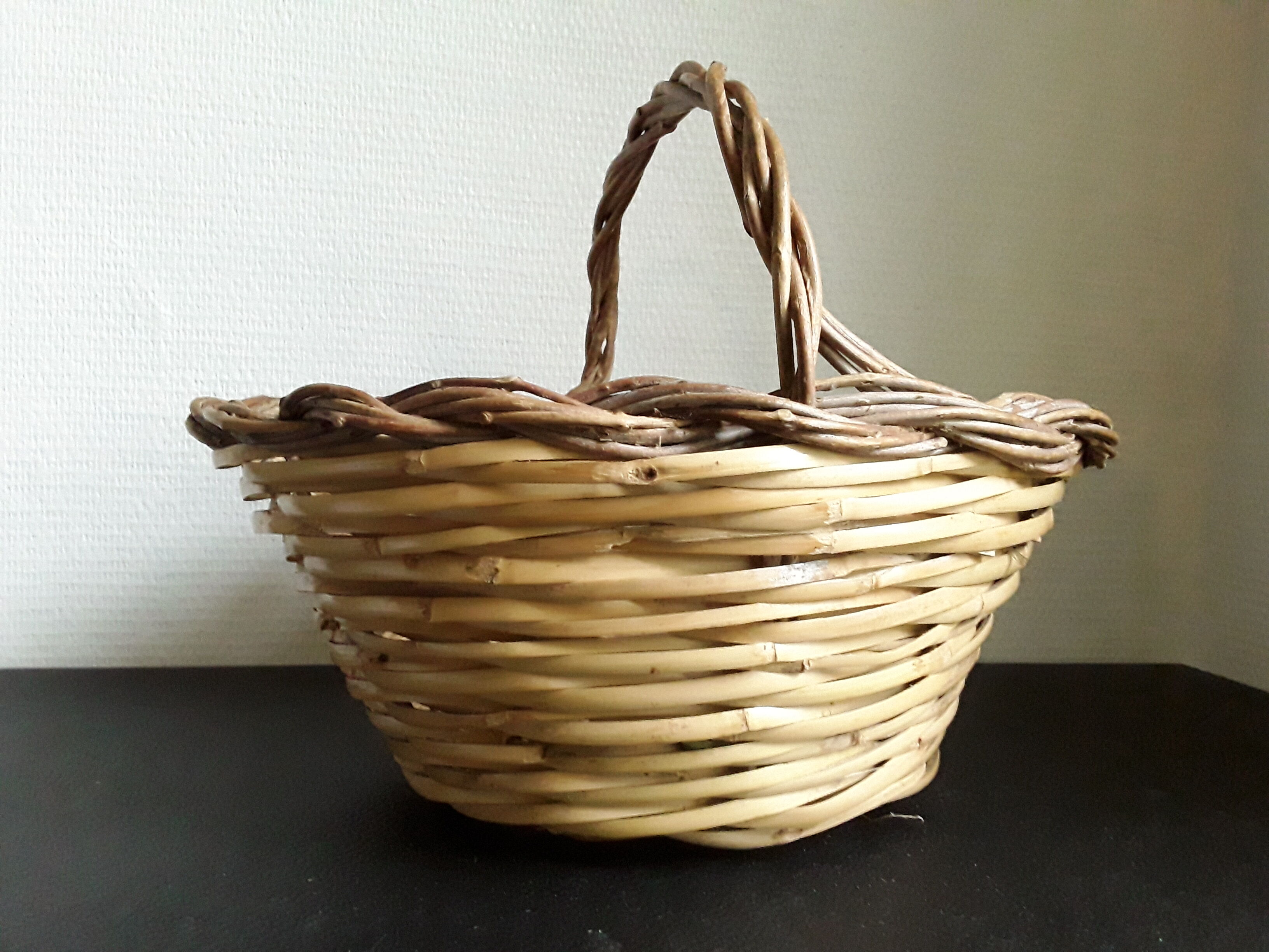 Panier rotin et osier vintage