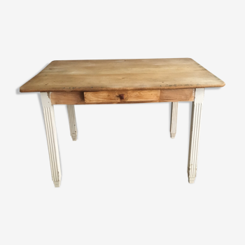 Table raw wood