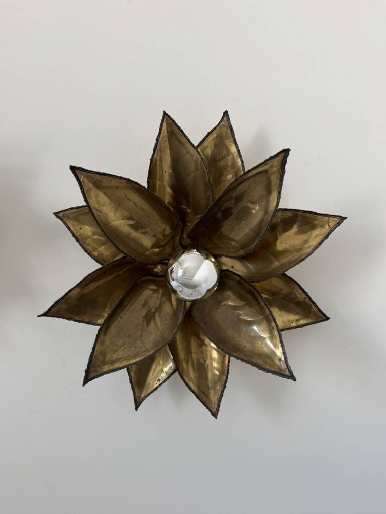 Pair of vintage patinated brass wall lights with floral motif, France, 1960.