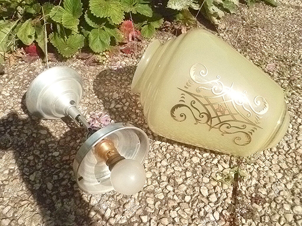 Oblong pendant lamp in decorated glass, vintage