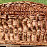 Wicker chest