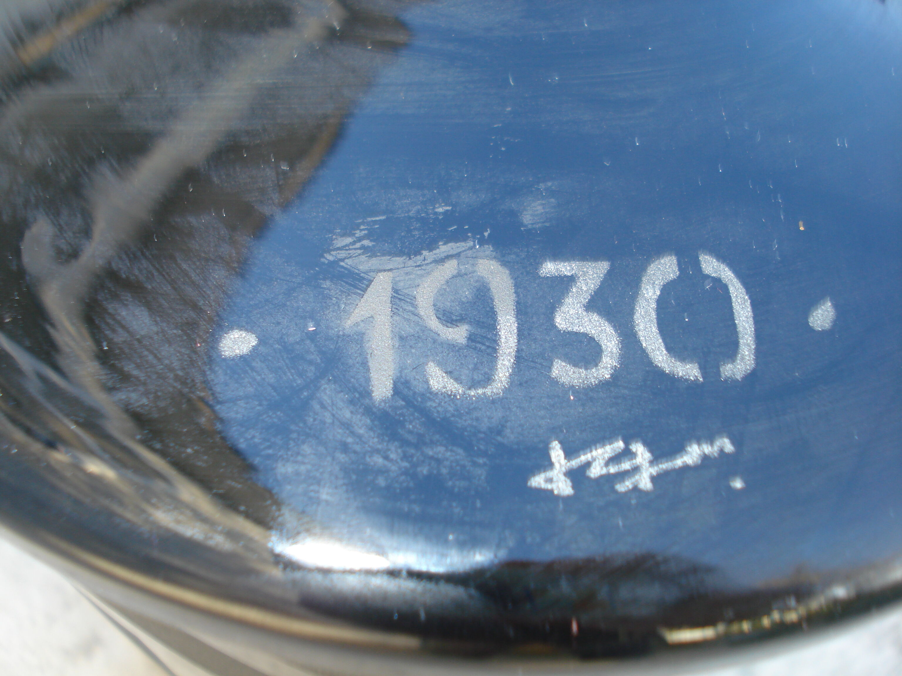 Covered cubist glass pot La Coupole Brasserie Paris 1930 signed Riecke