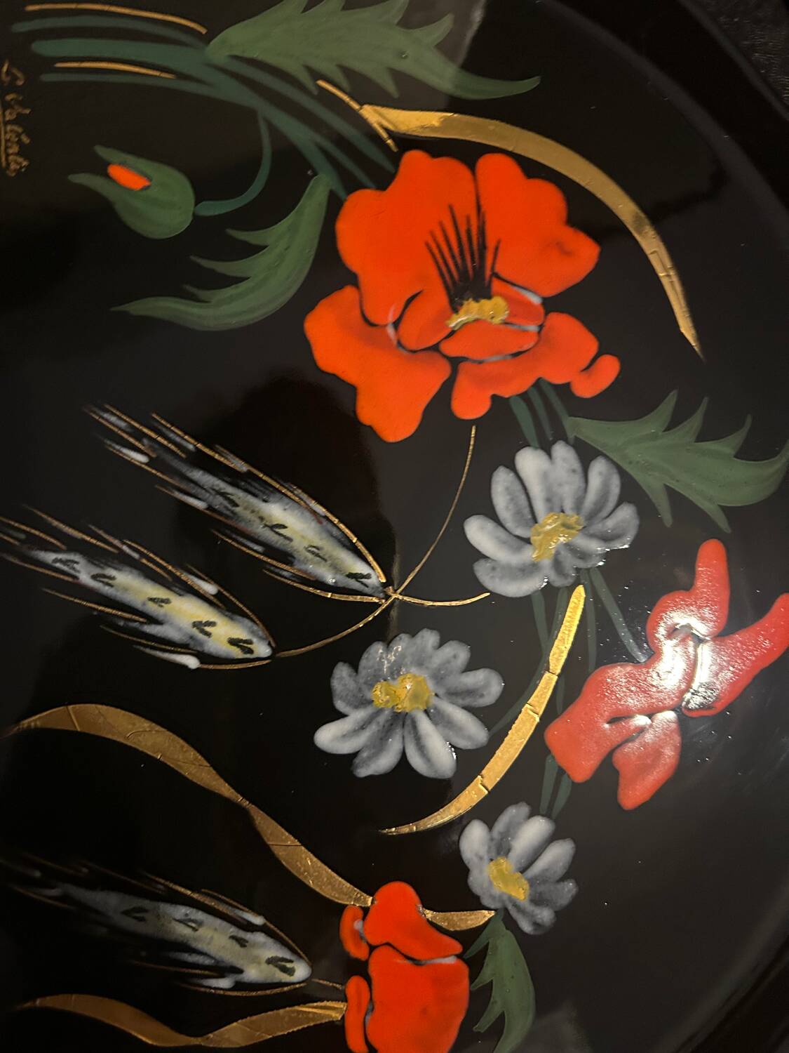 Dish with pie server