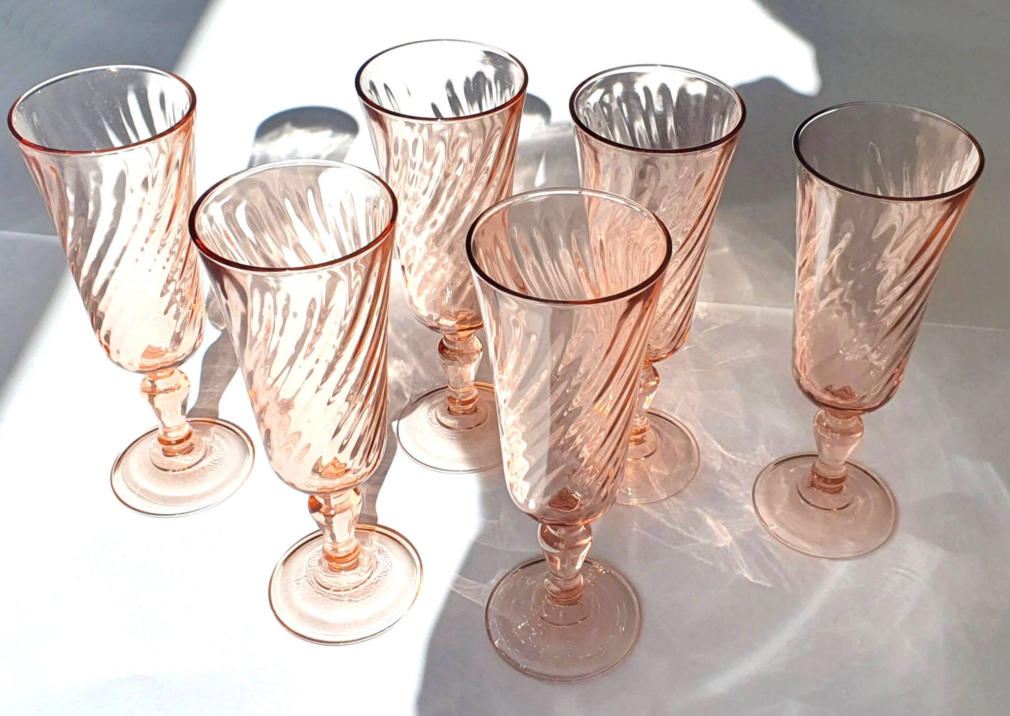 Flutes à champagne rosaline tourbillon arcoroc luminarc