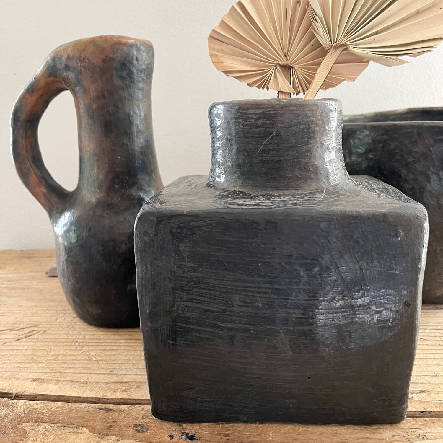 Sejnane terracotta jug