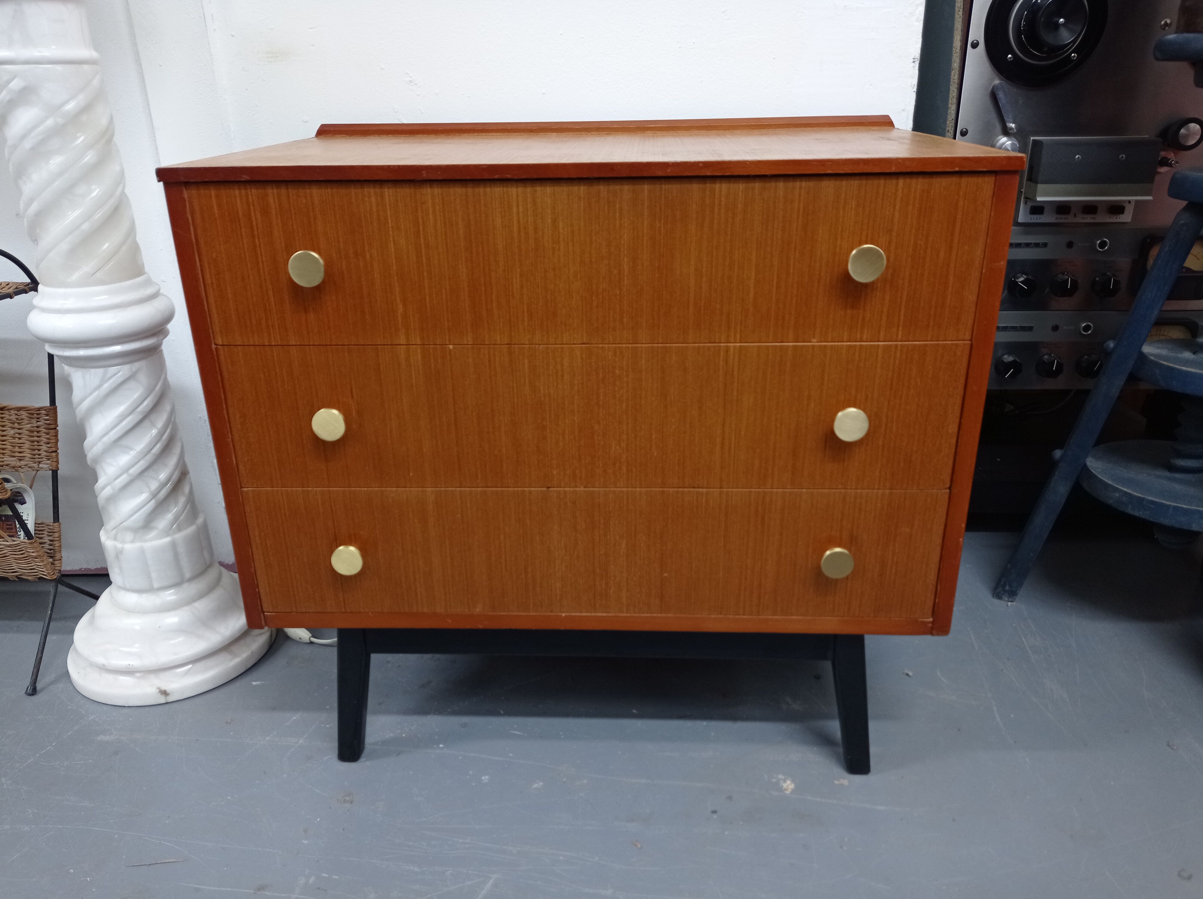 Scandinavian style chest of drawers