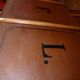 Curved mail bag in tawny from the 1920s - 100 x 54 x 46 cm