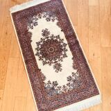 Tapis d’Orient entièrement fait main en pure laine vierge