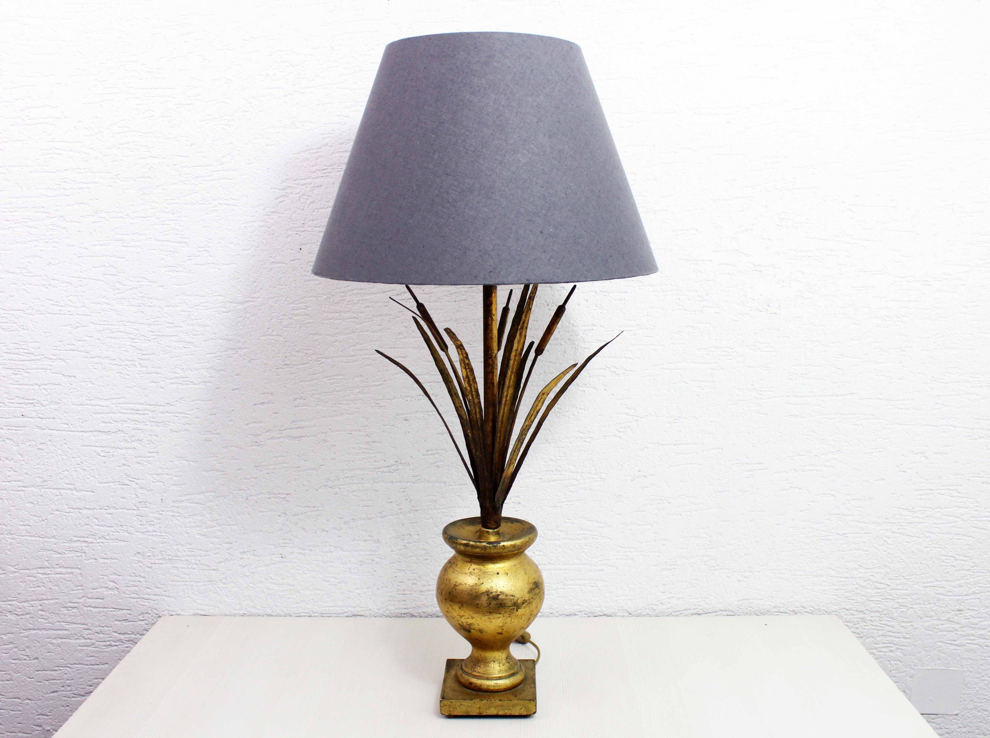 Golden wheat sheaf lamp base