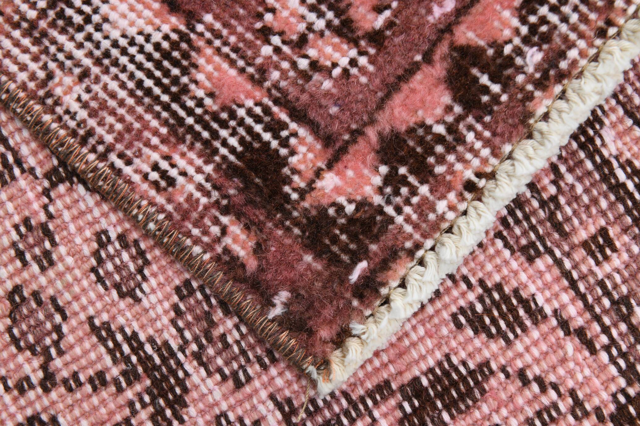 Vintage Pink & Brown Bordered Style Rug, 203x299Cm