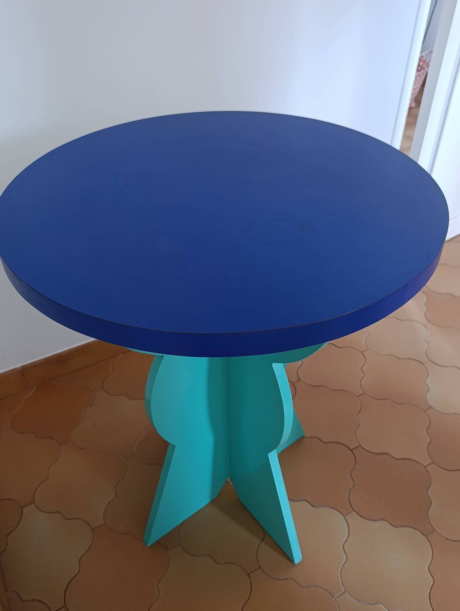 Vintage gueridon by designer LDV