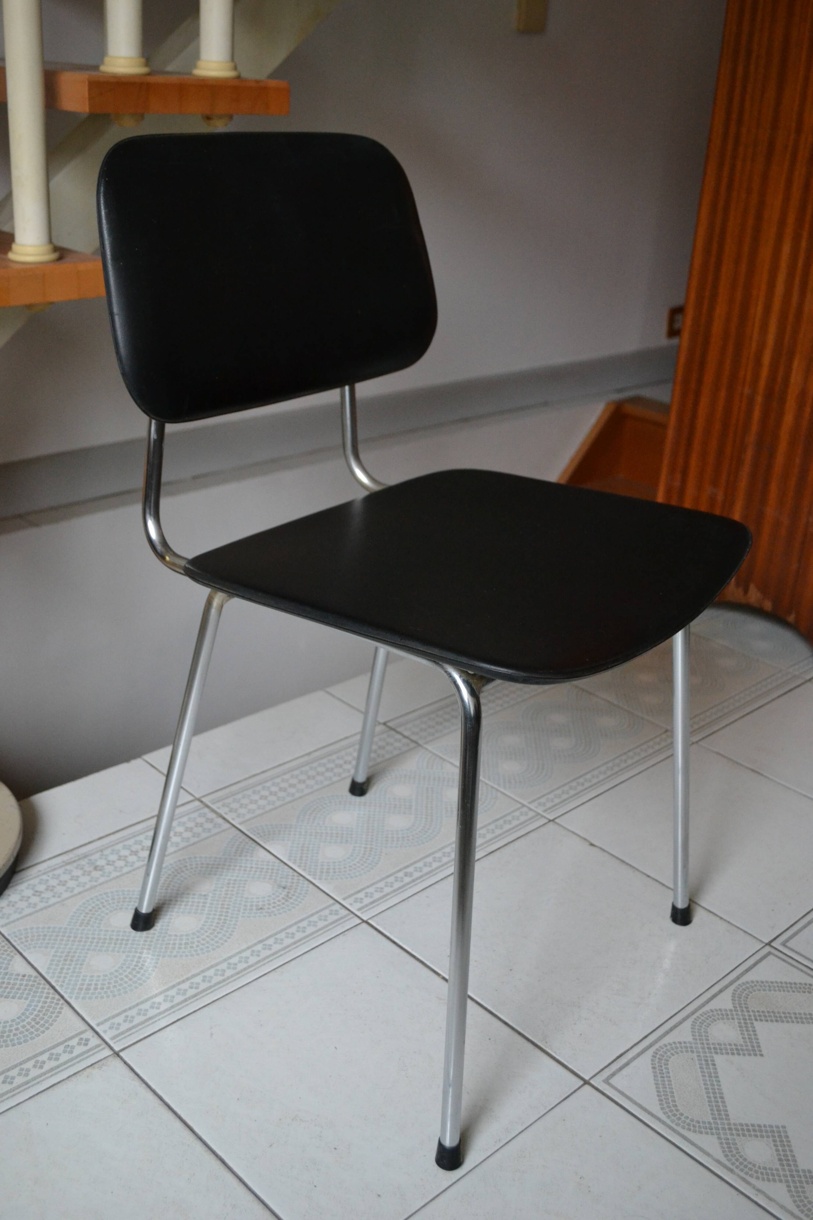 Carolina chair by Airborne vintage 60s