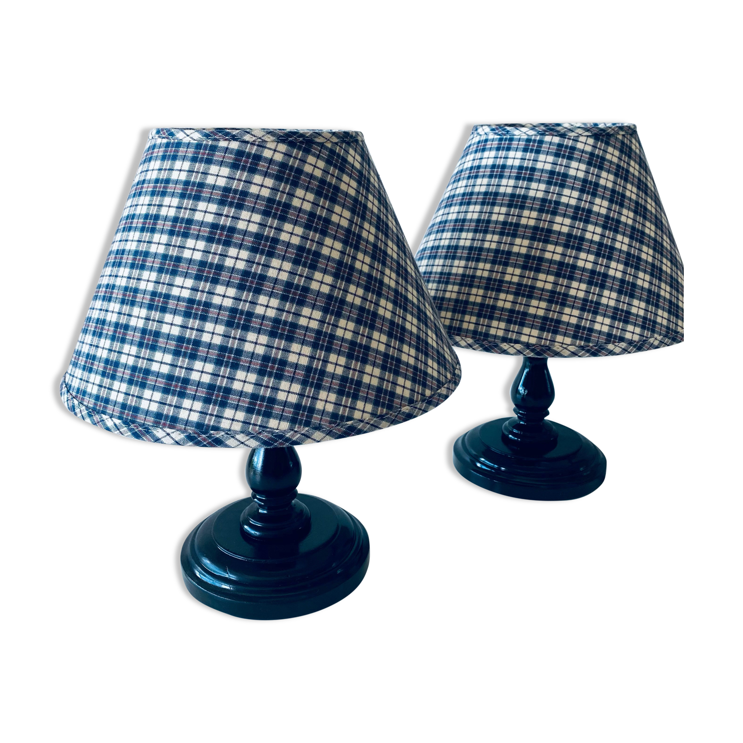 Pair of turned wooden bedside lamps