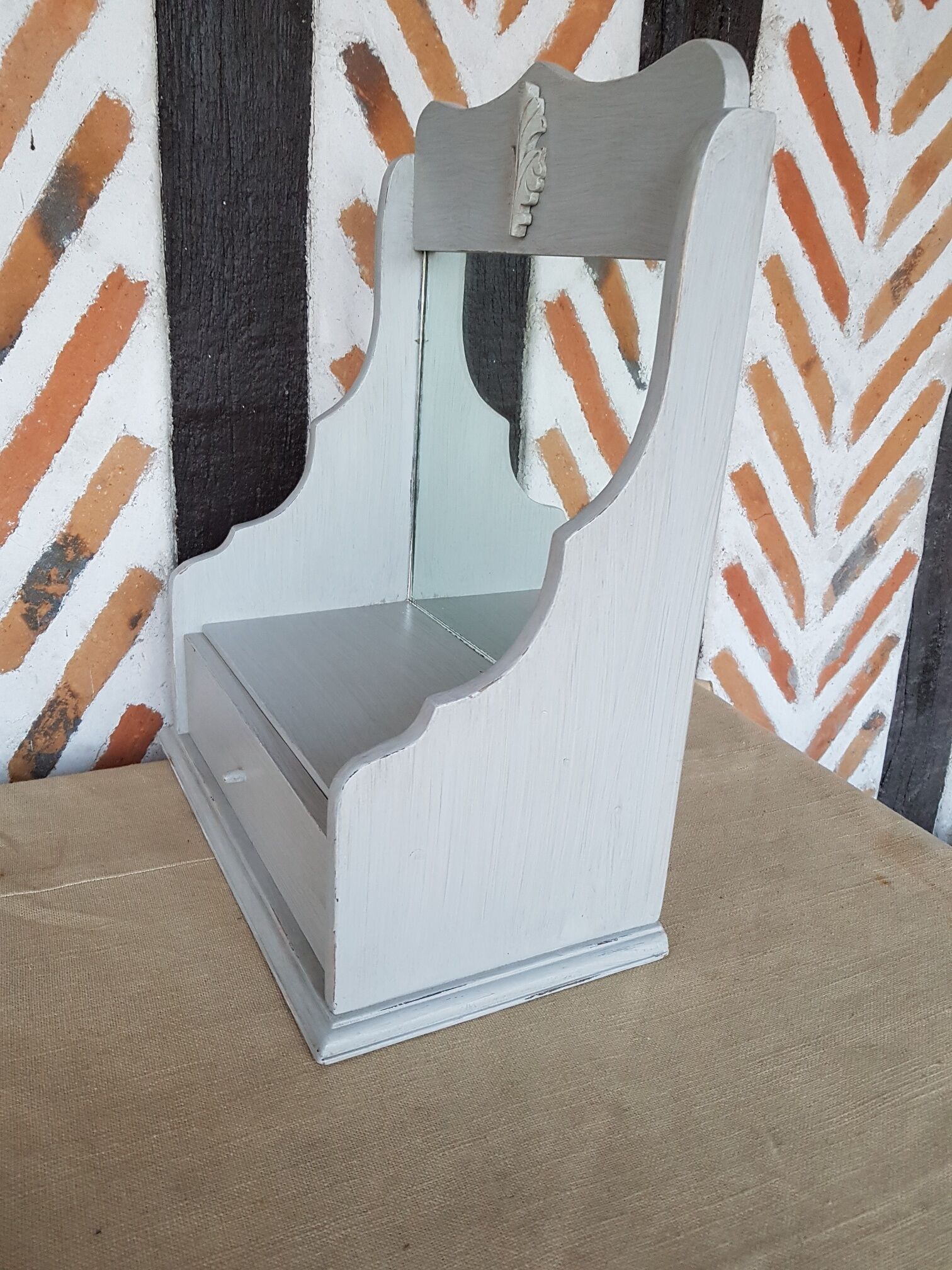 Patinated wooden mirror dressing table