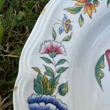Floral tableware