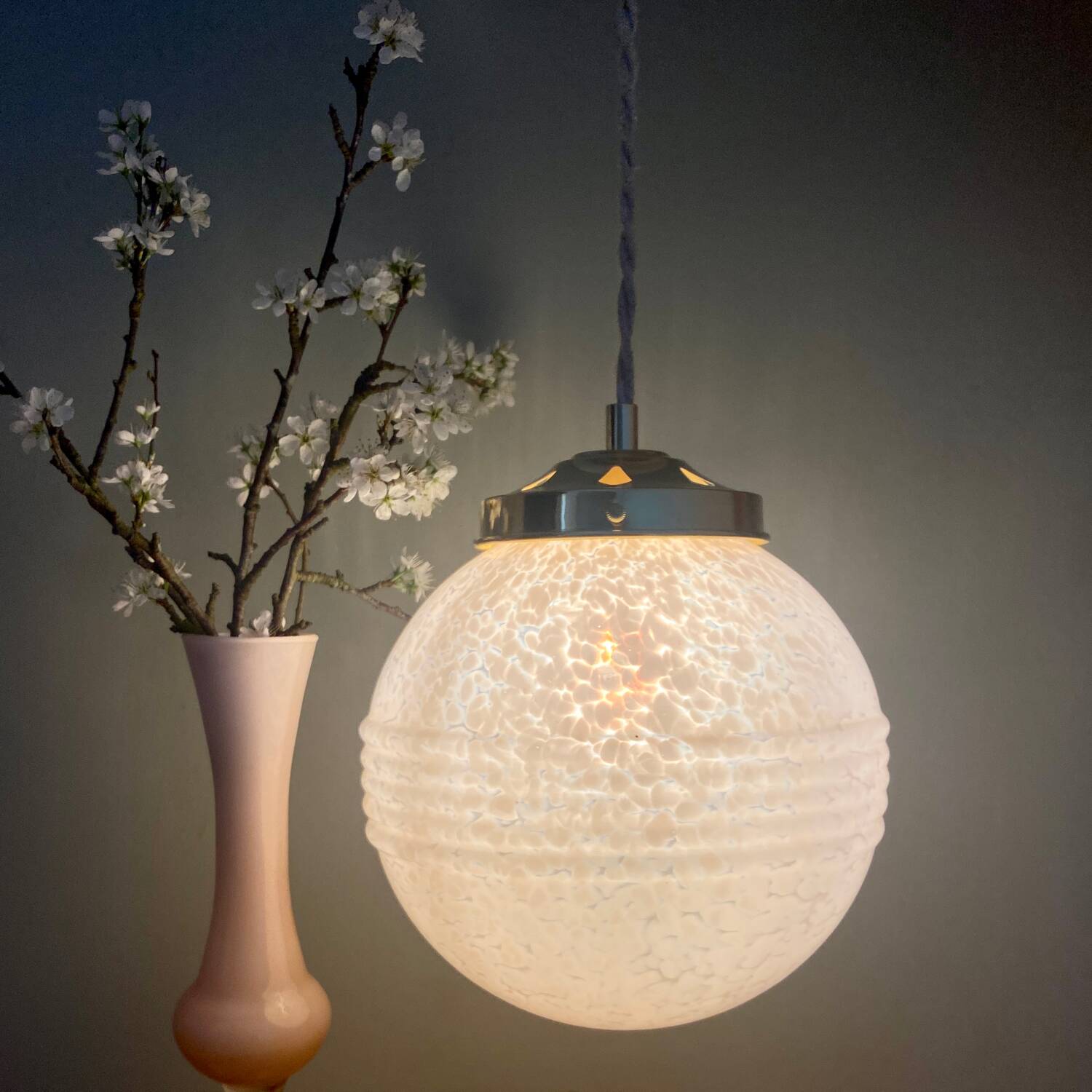 Vintage art deco globe pendant light in pale pink Clichy glass
