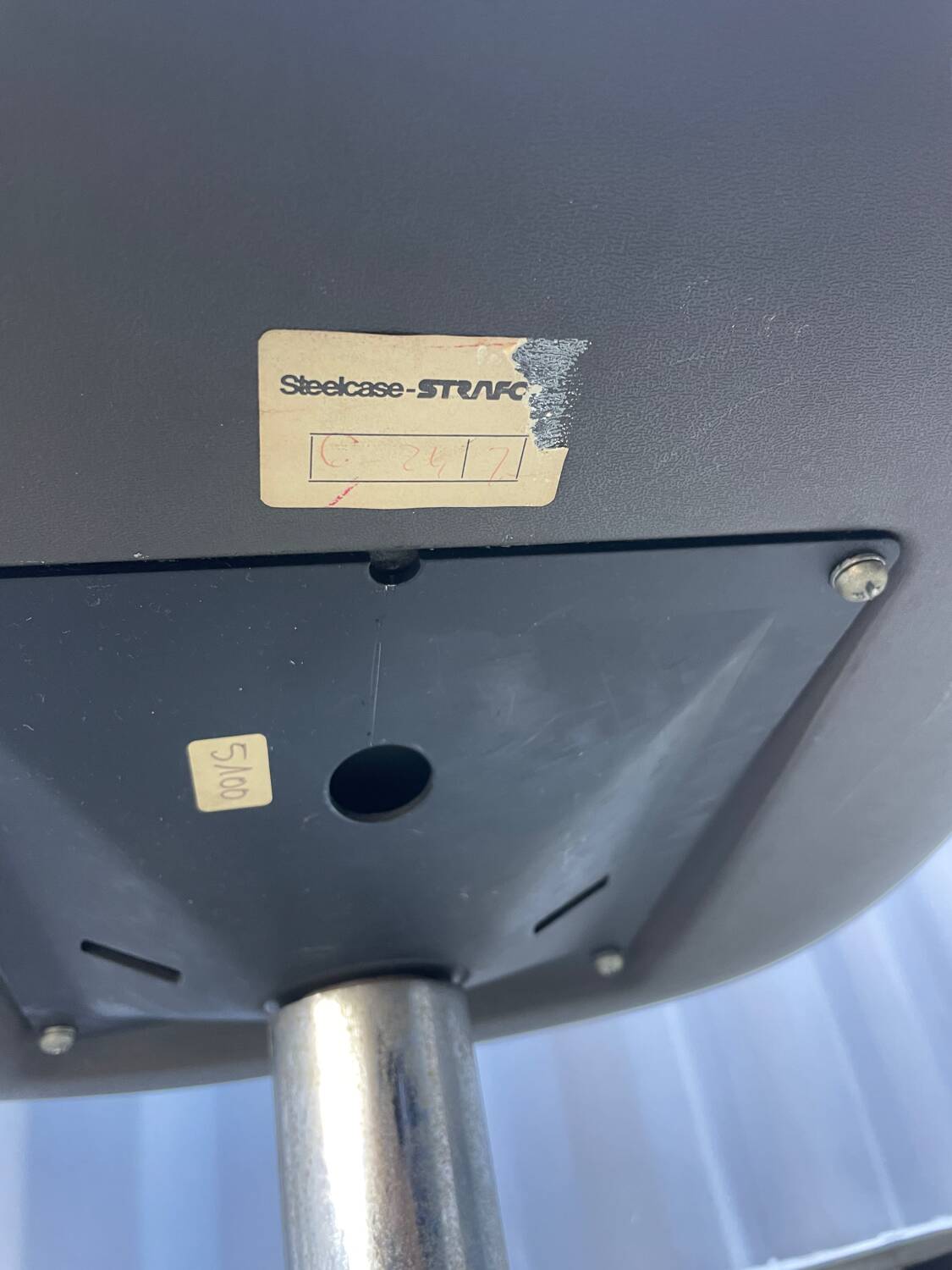 Strafor Steelcase 451 swivel chair