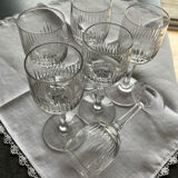 Set of 6 stemmed glasses