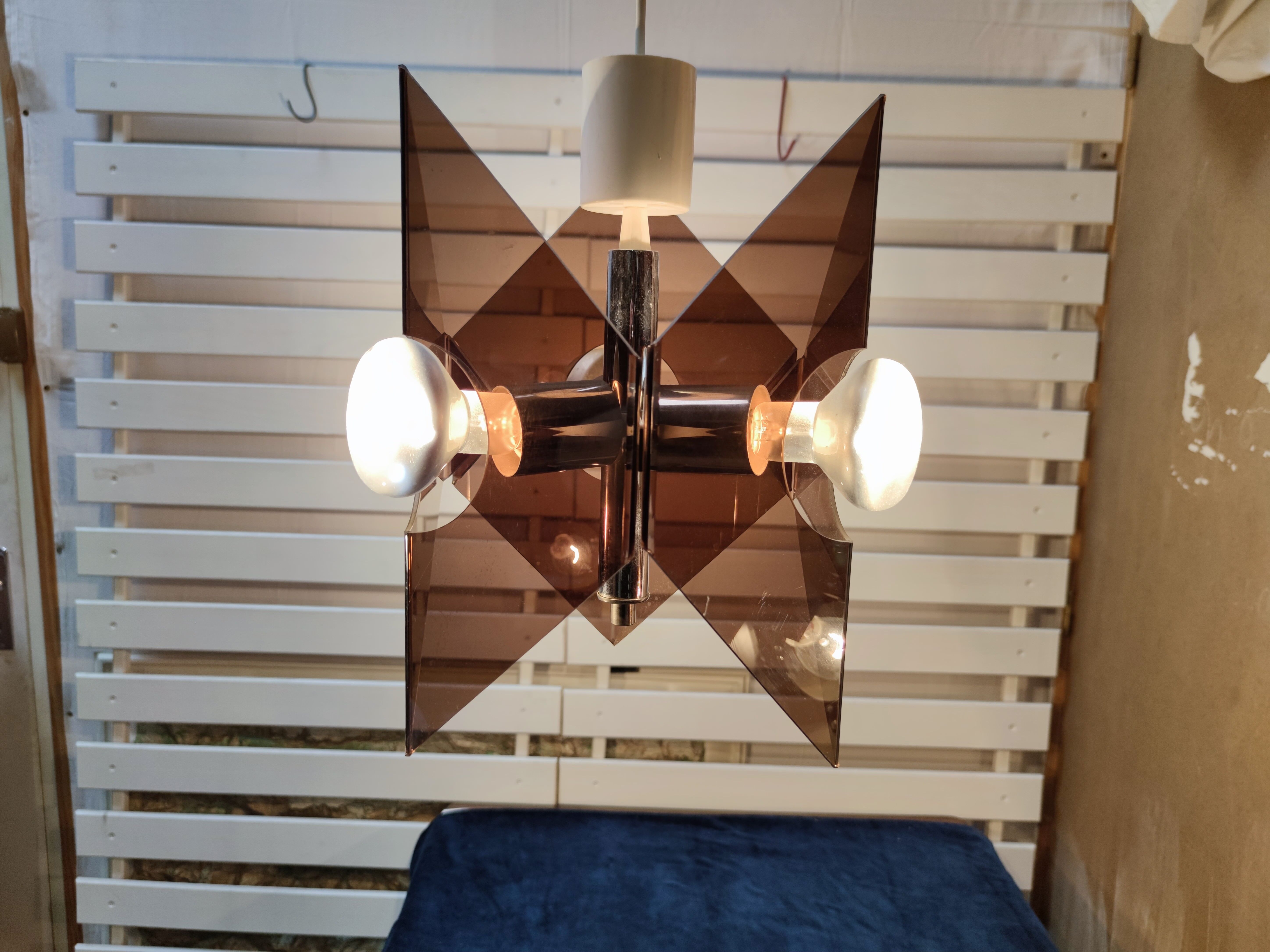 Lustre en plexiglas années 70