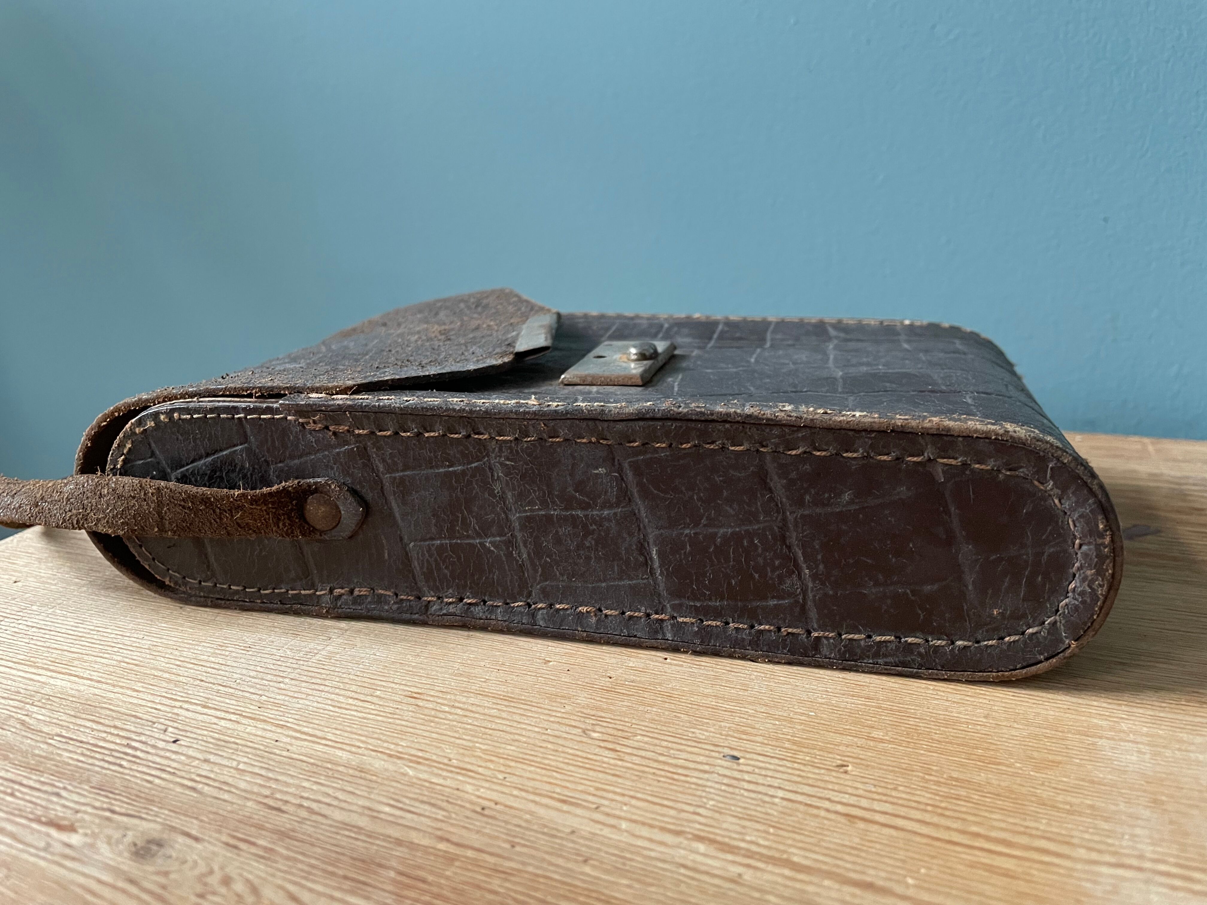 Old Kodak Brownie Six 16 folding bellows camera with leather case