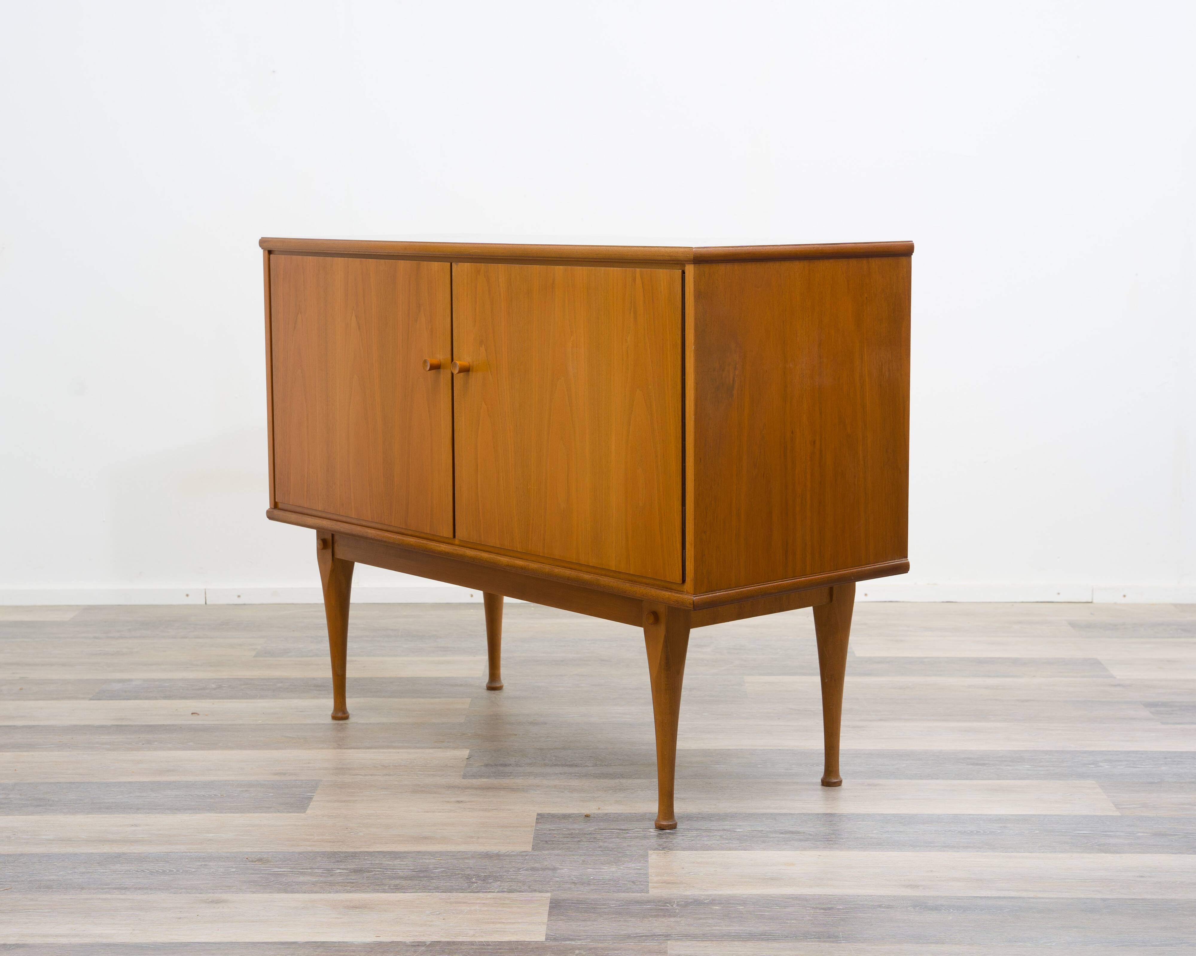 Two-door walnut chest of drawers/sideboard, 1960s