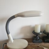 Desk lamp