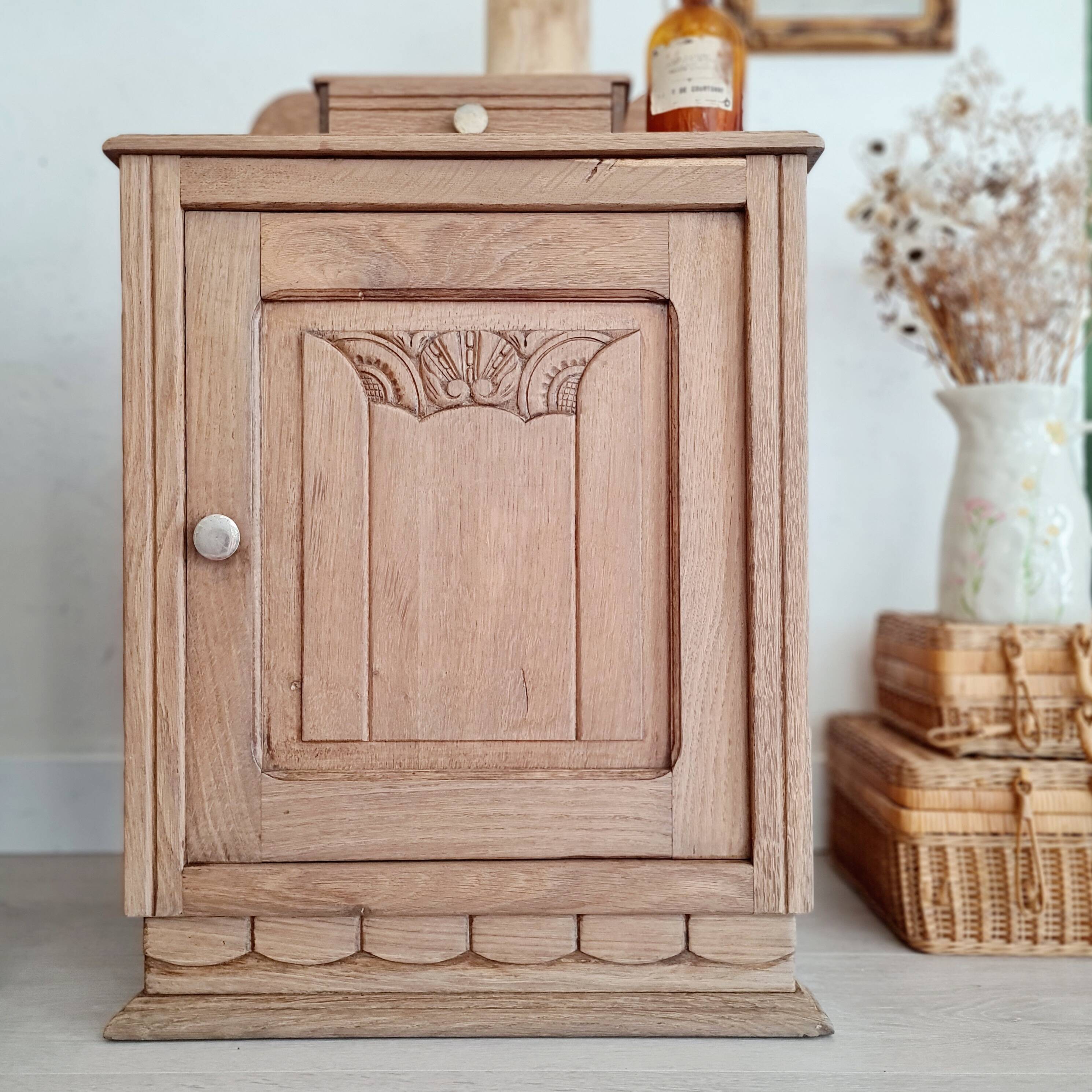 Paire de chevets Art Déco bois brut rénovés