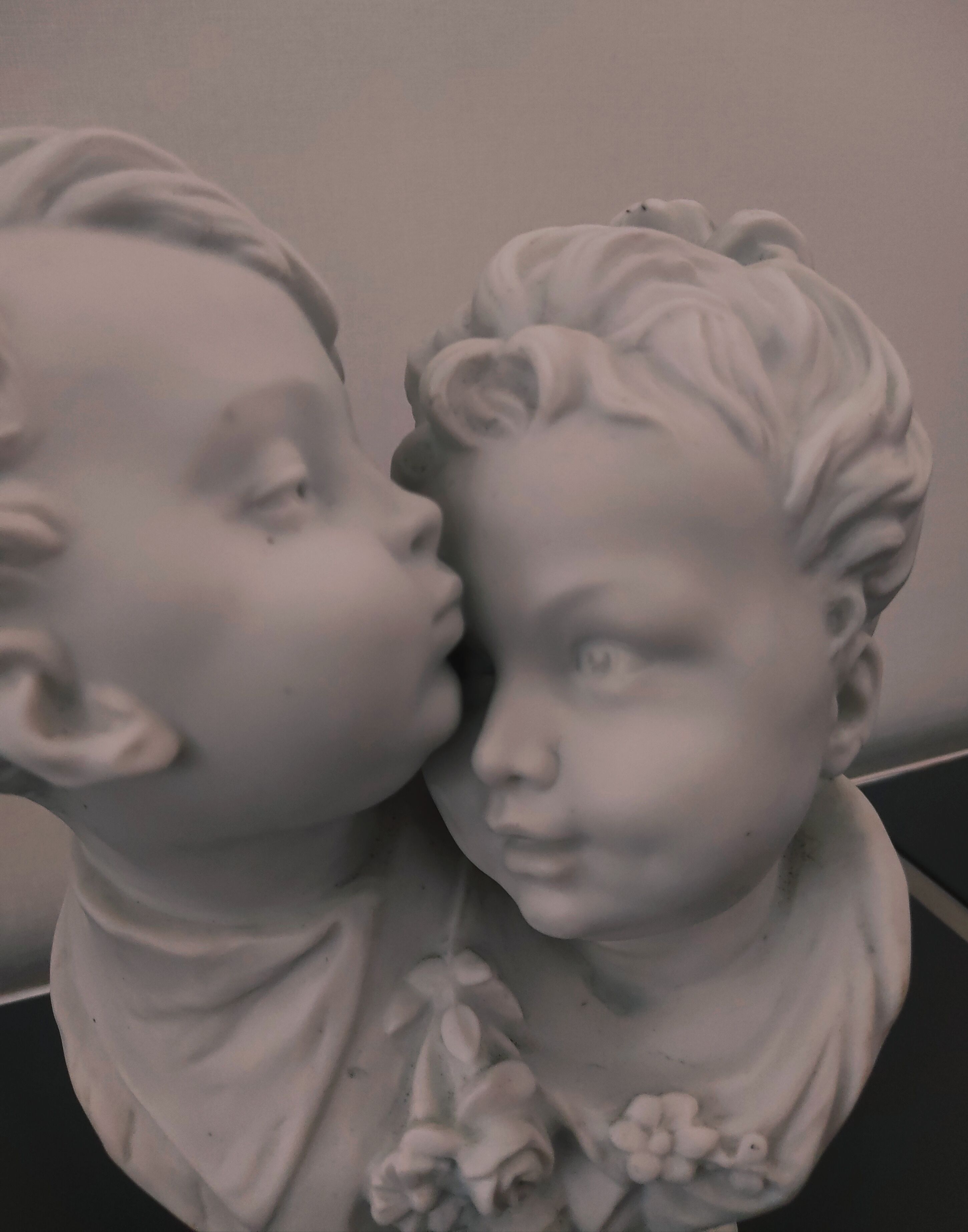 Sculpture en biscuit de Pierre Louis DETRIER XIX siècle