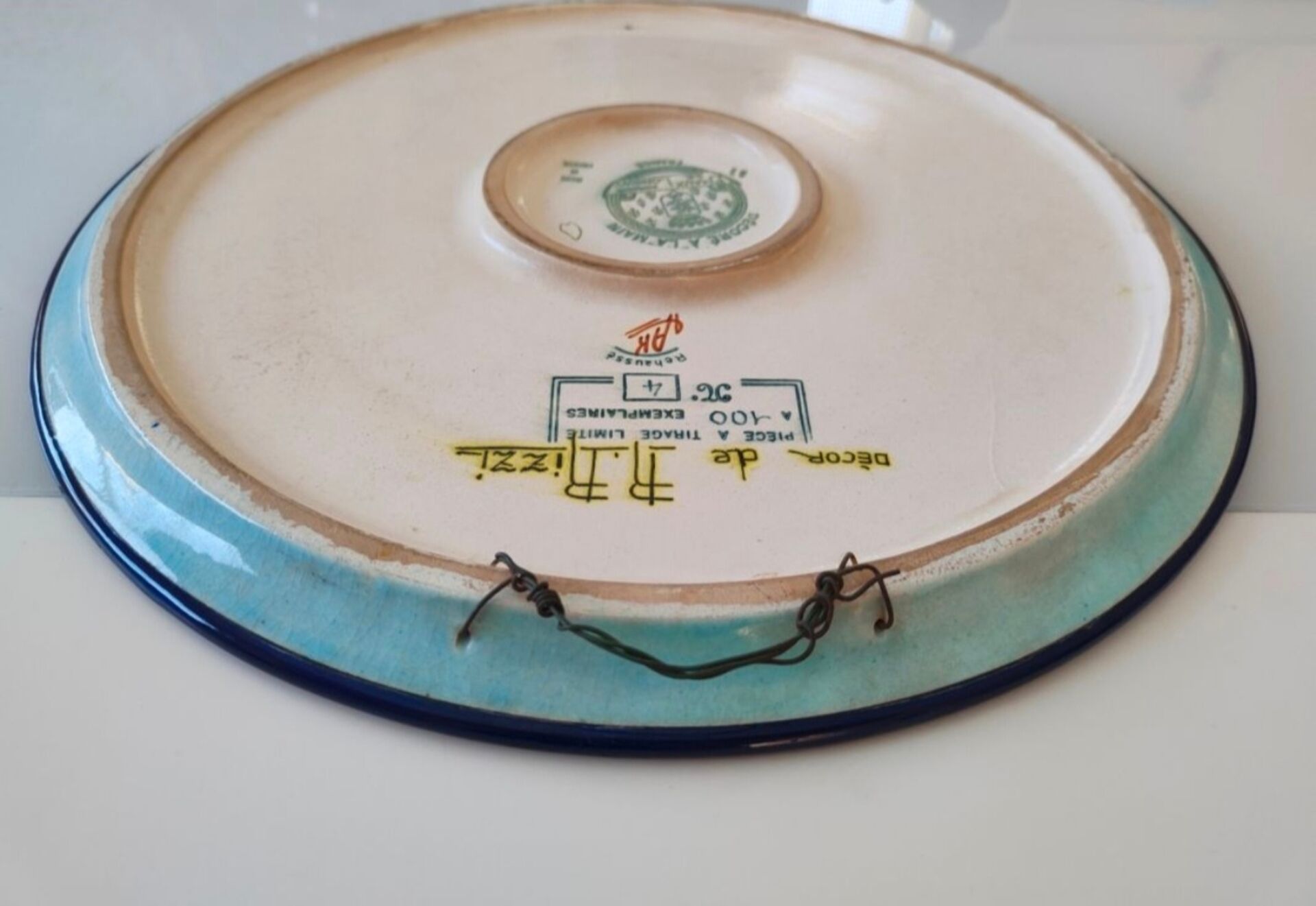 Superb enamel dish from Longwy, signed, year 1940.
