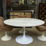 Table ronde "tulipe 137" en marbre d'Eero Saarinen,  knoll 1960