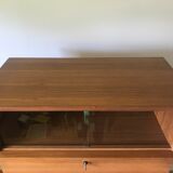 Scandinavian secretary