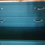 Solid wood chest of drawers