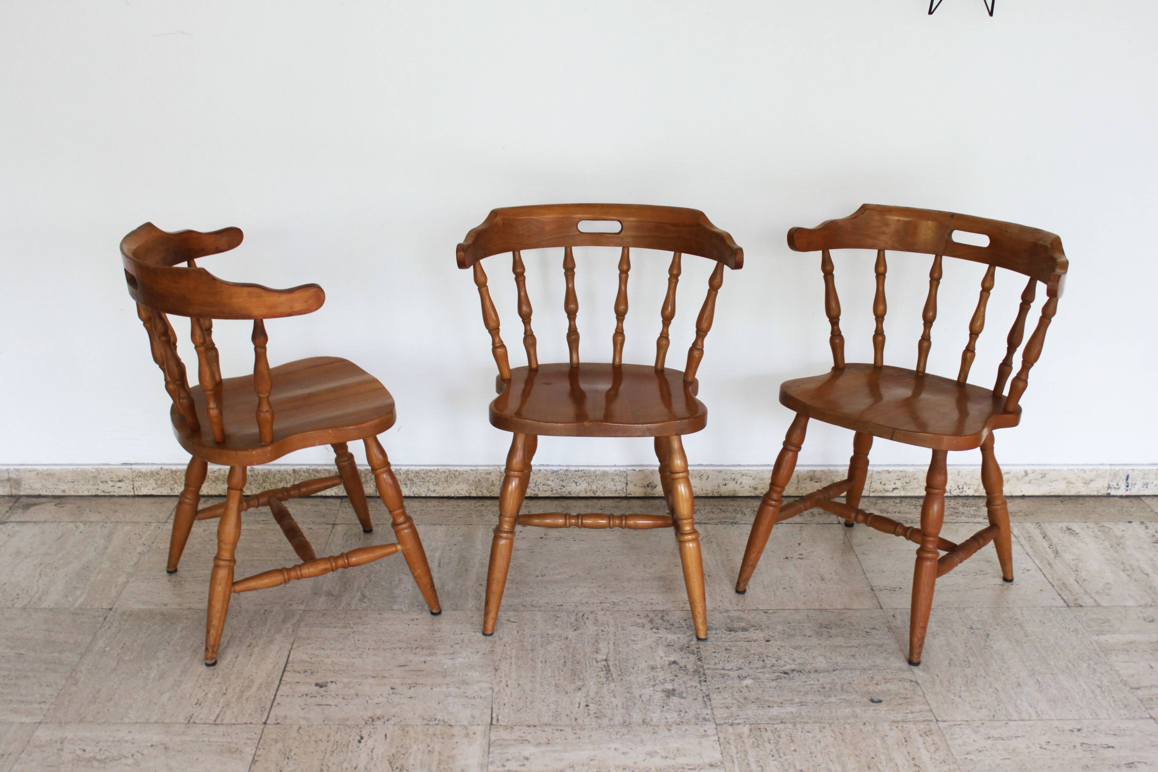 Set of 6 Western chairs in light oak – 60s.