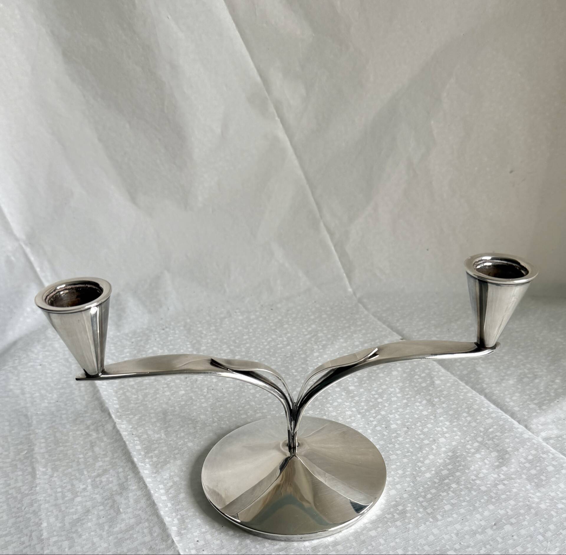 Bougeoir double en argent massif de style Art Déco danois