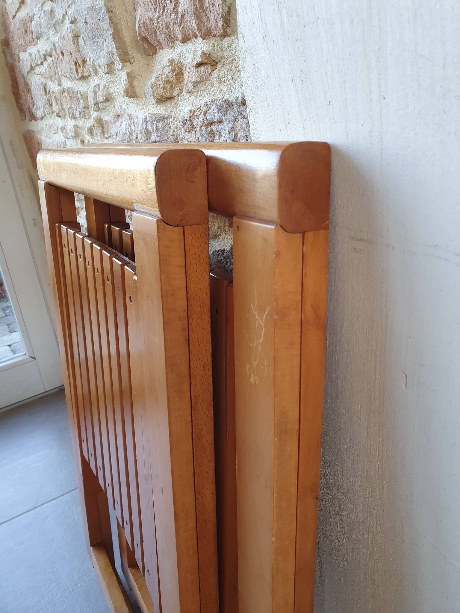 Folding chairs