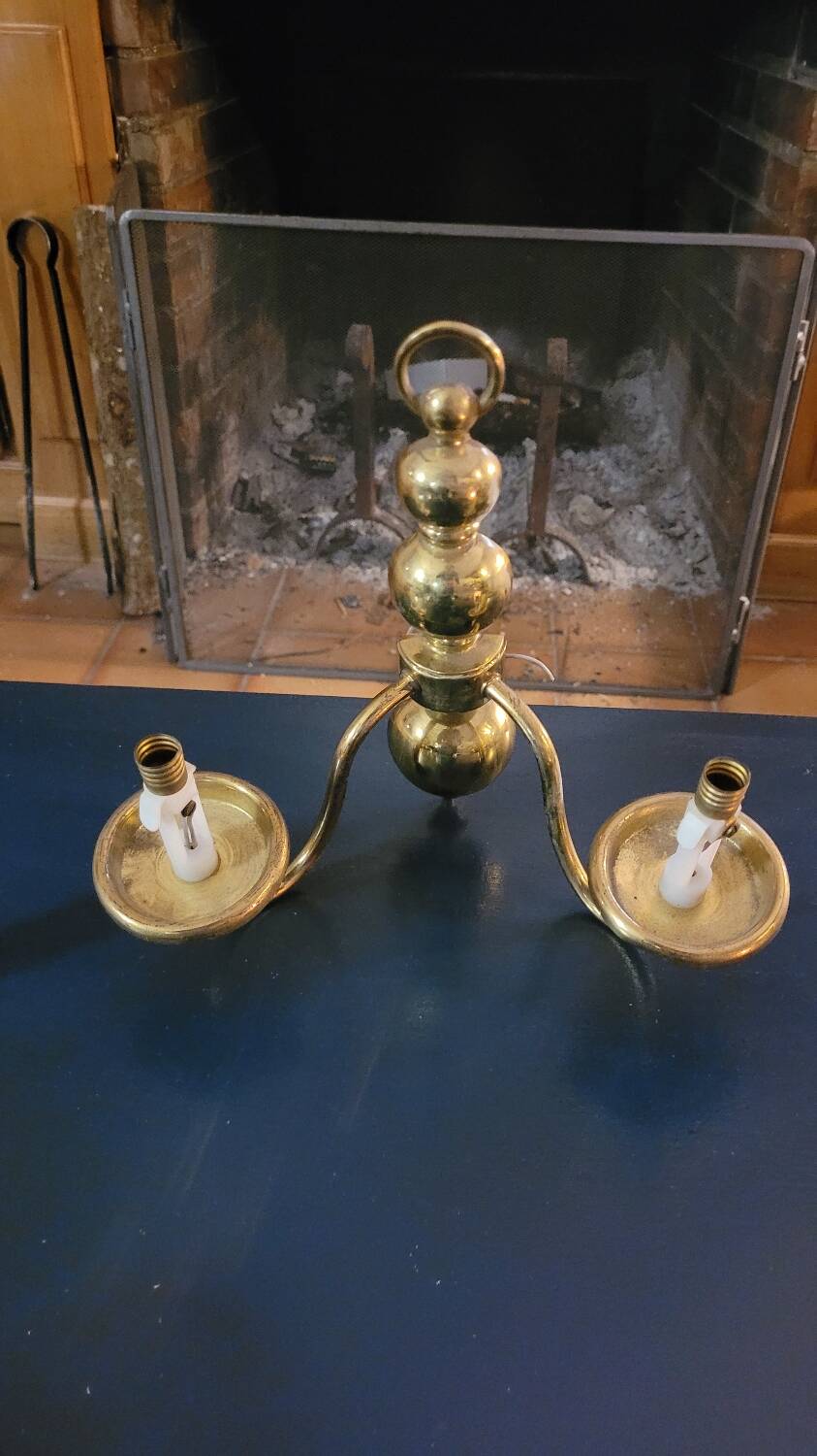 Pair of brass wall lights