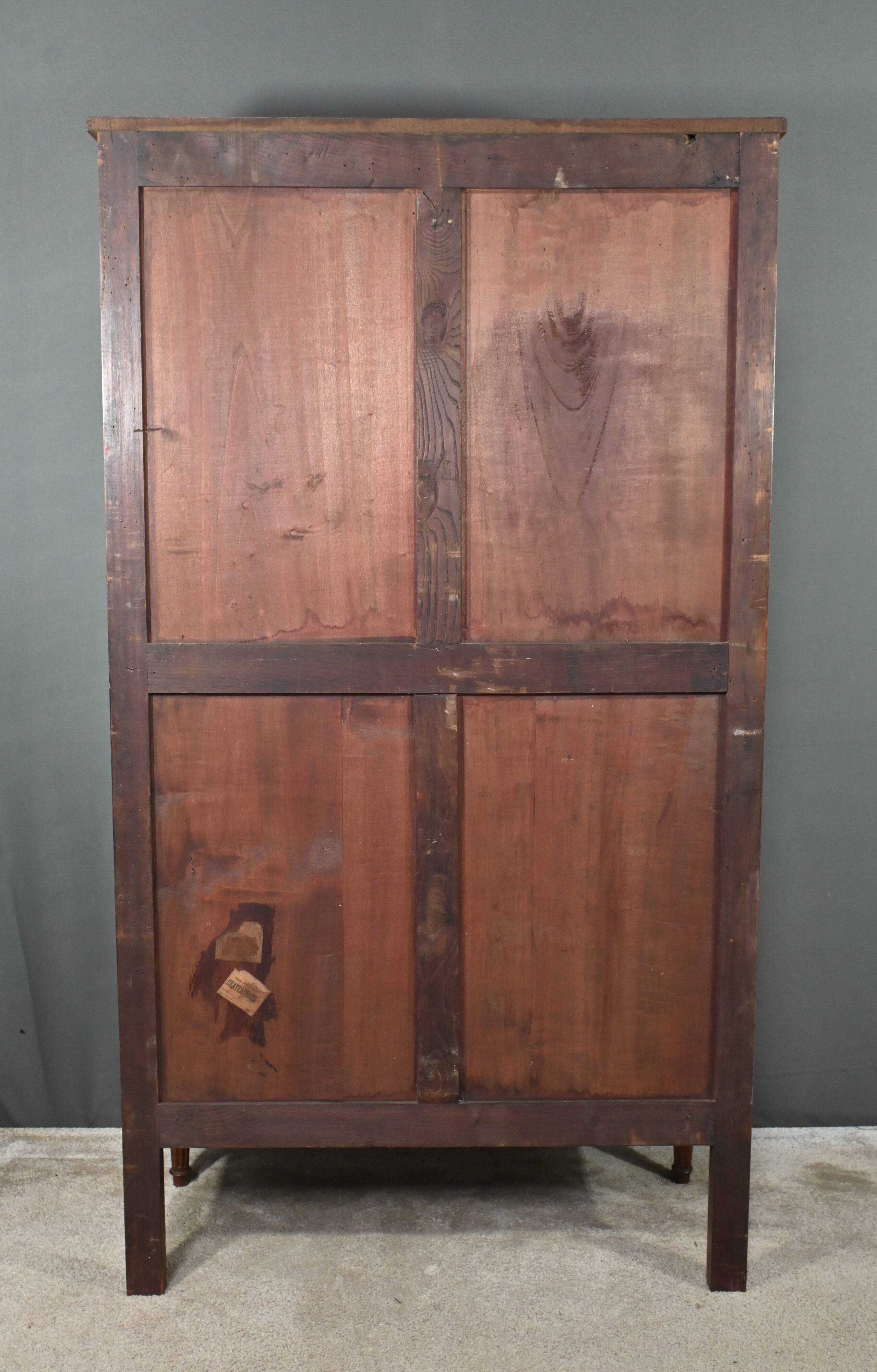 Small Glass-fronted Mahogany Bookcase, Louis XVI style – Late 19th century