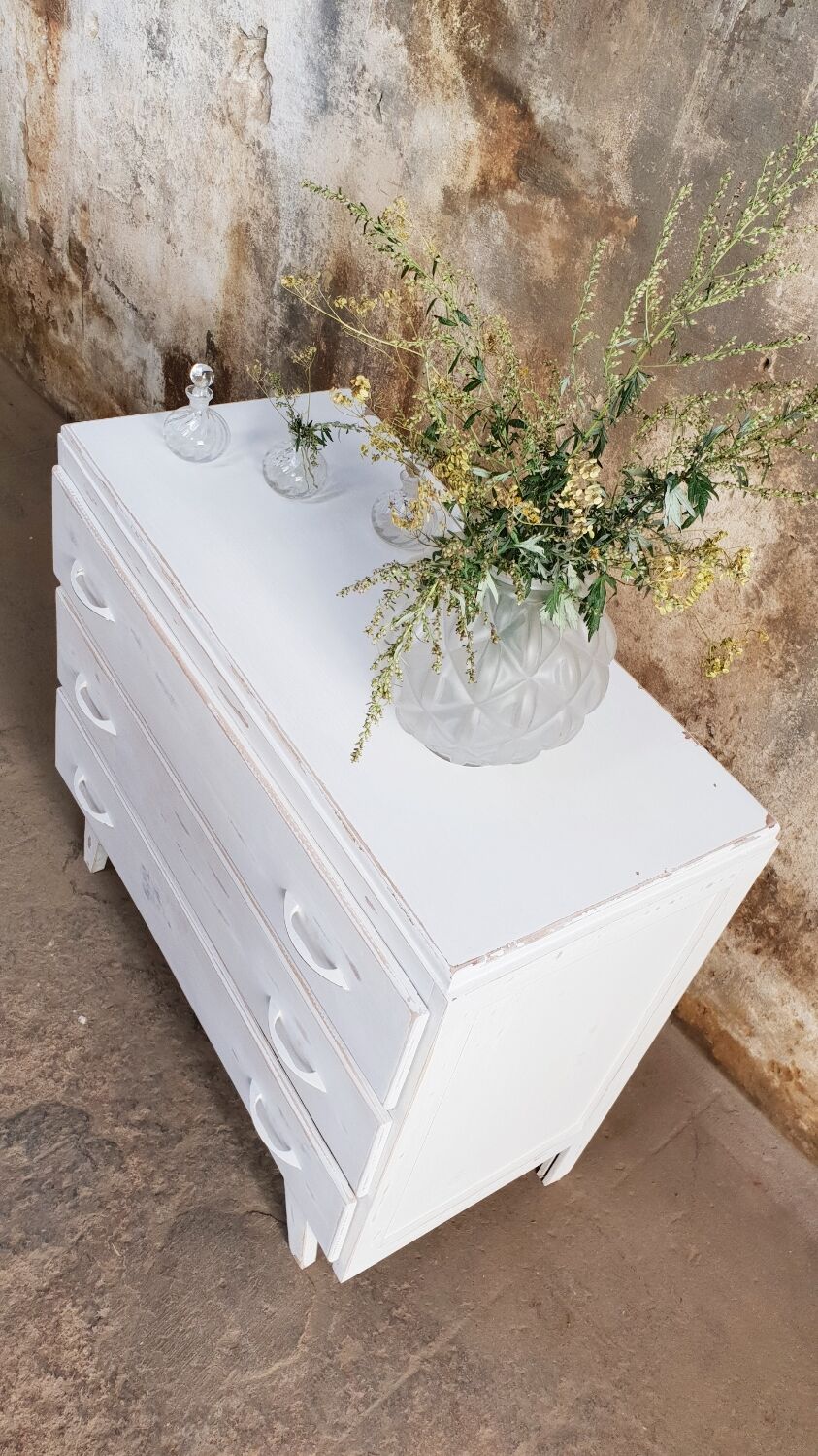 Commode vintage