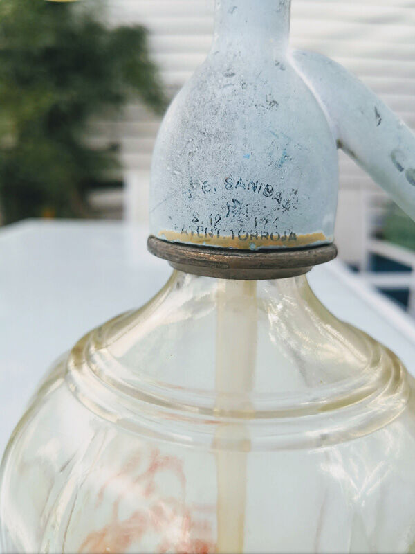 Ancient bistro siphon
