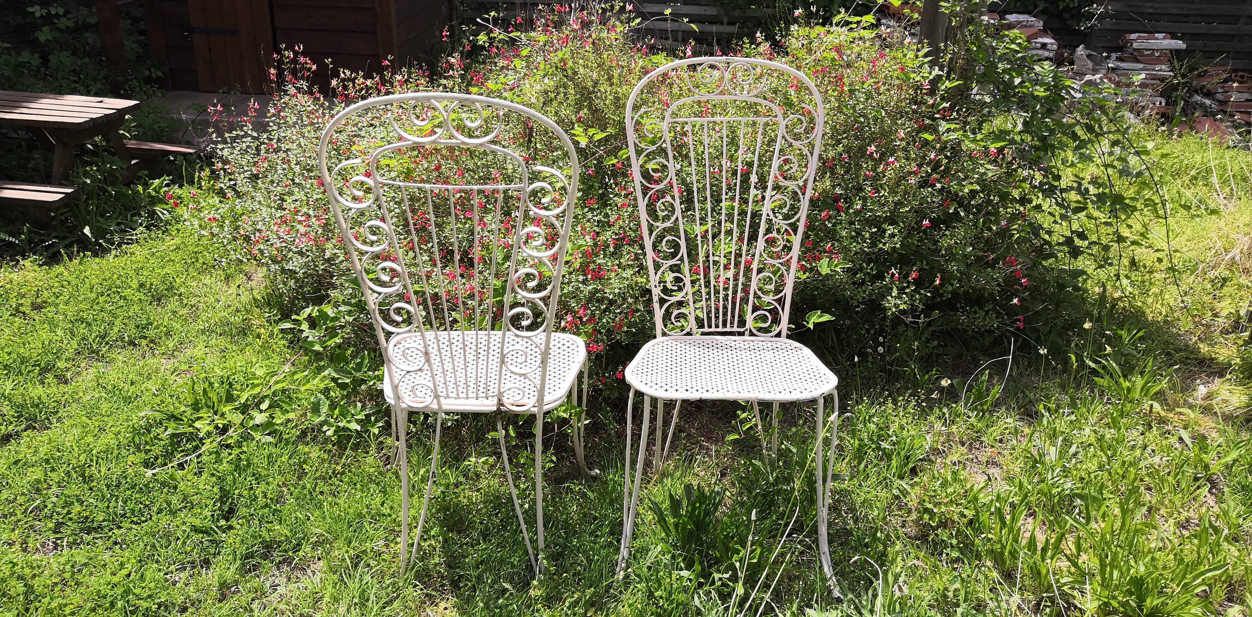 Perforated metal chairs clover backrest high 50s Set of 2