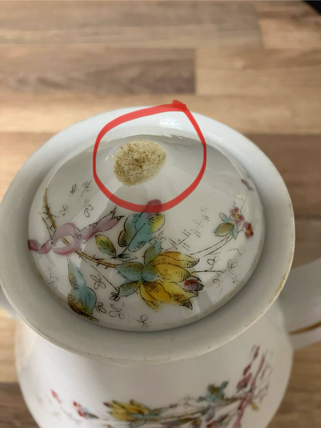 Vintage-Flowered tea/coffee service-To be completed