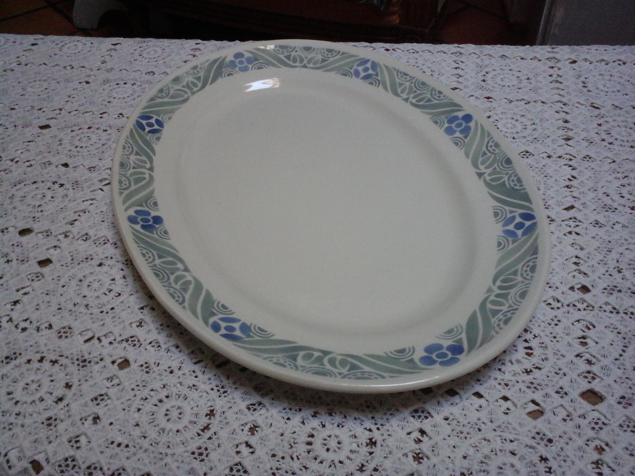 Pastel Oval Dish / HBCM