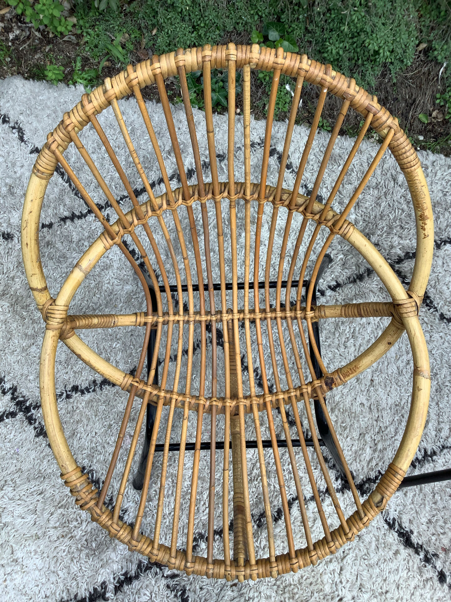 Pair of children's armchairs in rattan from the 1960s.