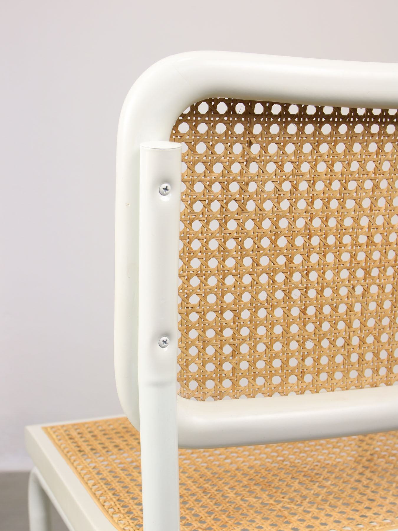Vintage white B32 Cesca chair by Marcel Breuer, 90s