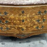 Curved and inlaid chest of drawers, Louis XV style, late 19th-early 20th century