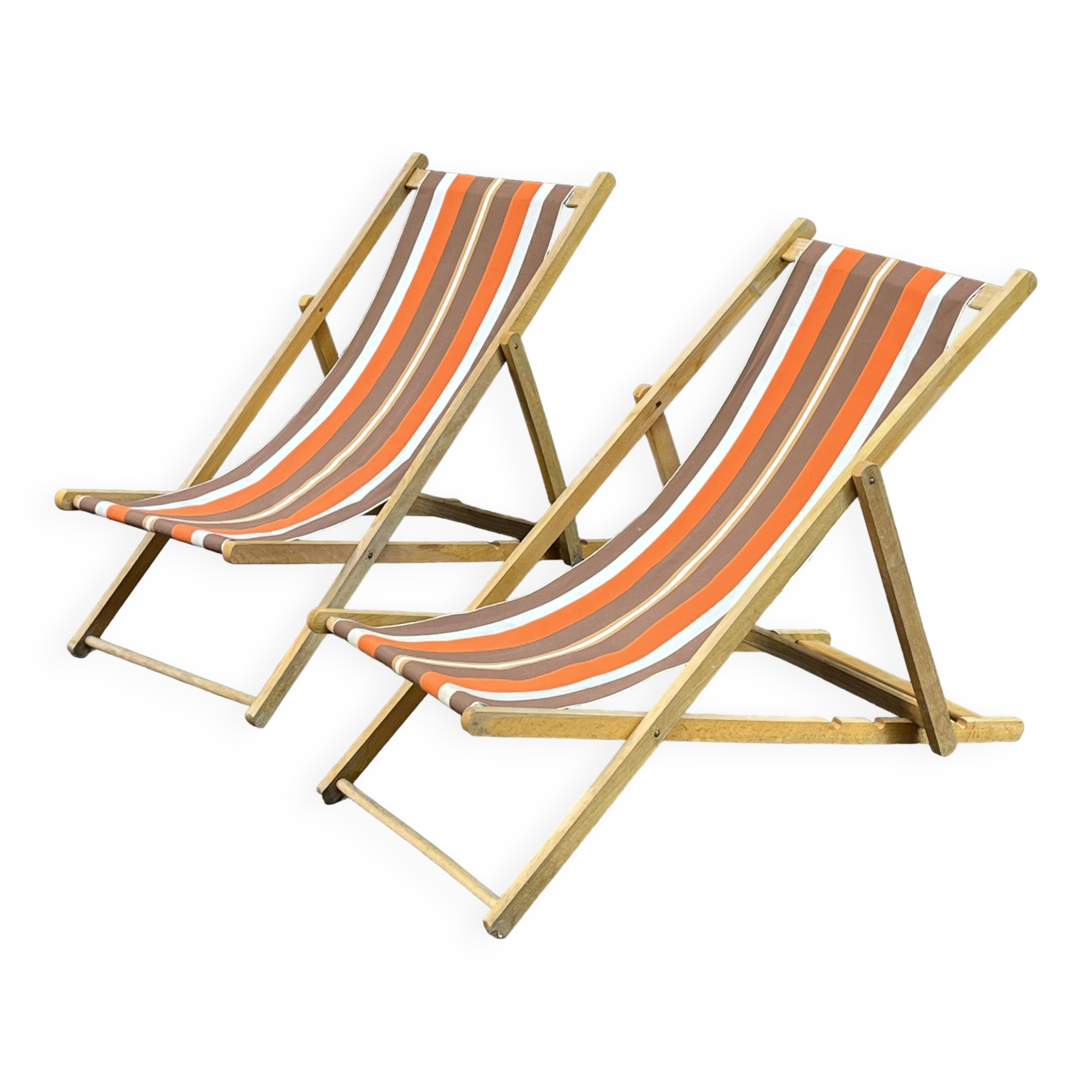 Pair of vintage 70s lounge chairs