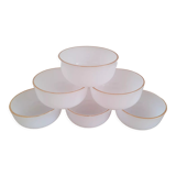 Series of vintage ramekins in white opaline Arcopal