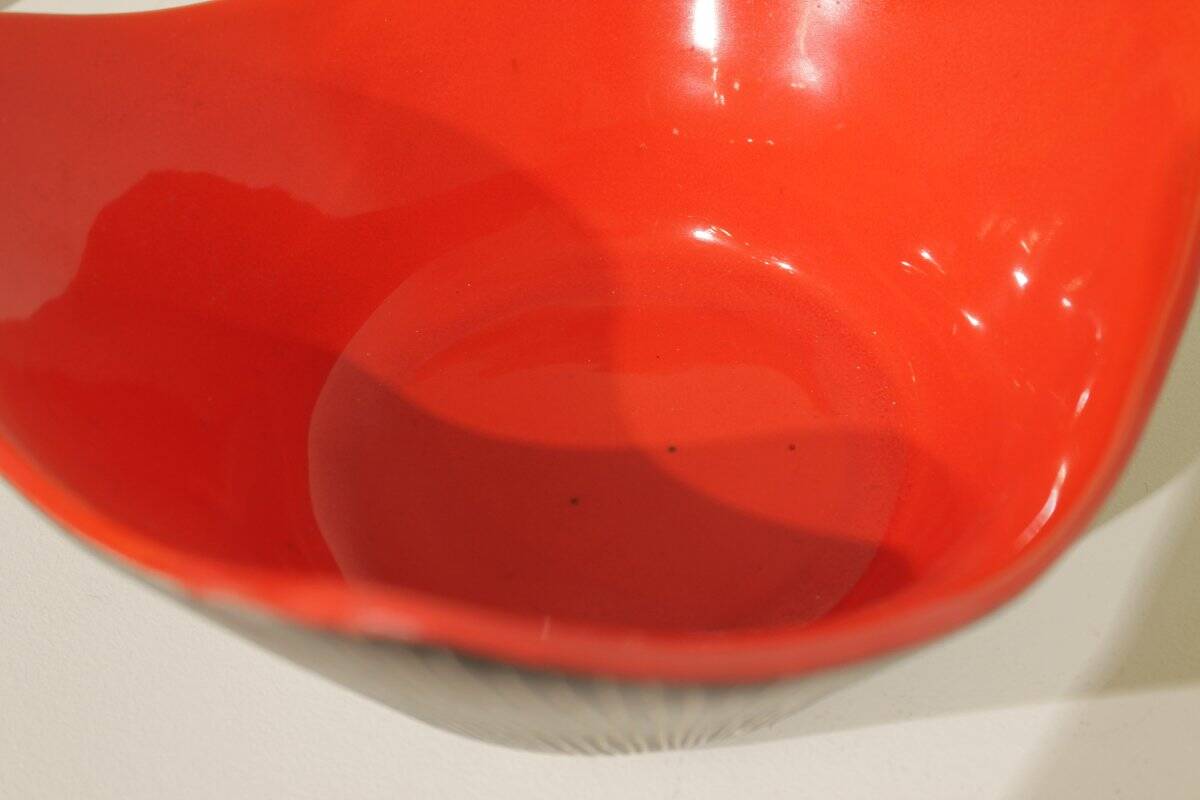 Large ceramic bowl by Jean de Lespinasse